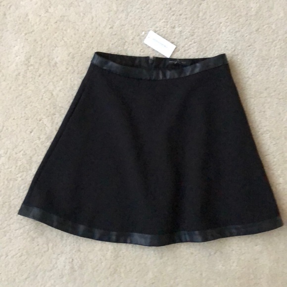Banana Republic Dresses & Skirts - NWT Banana Republic Skirt Sz. 0